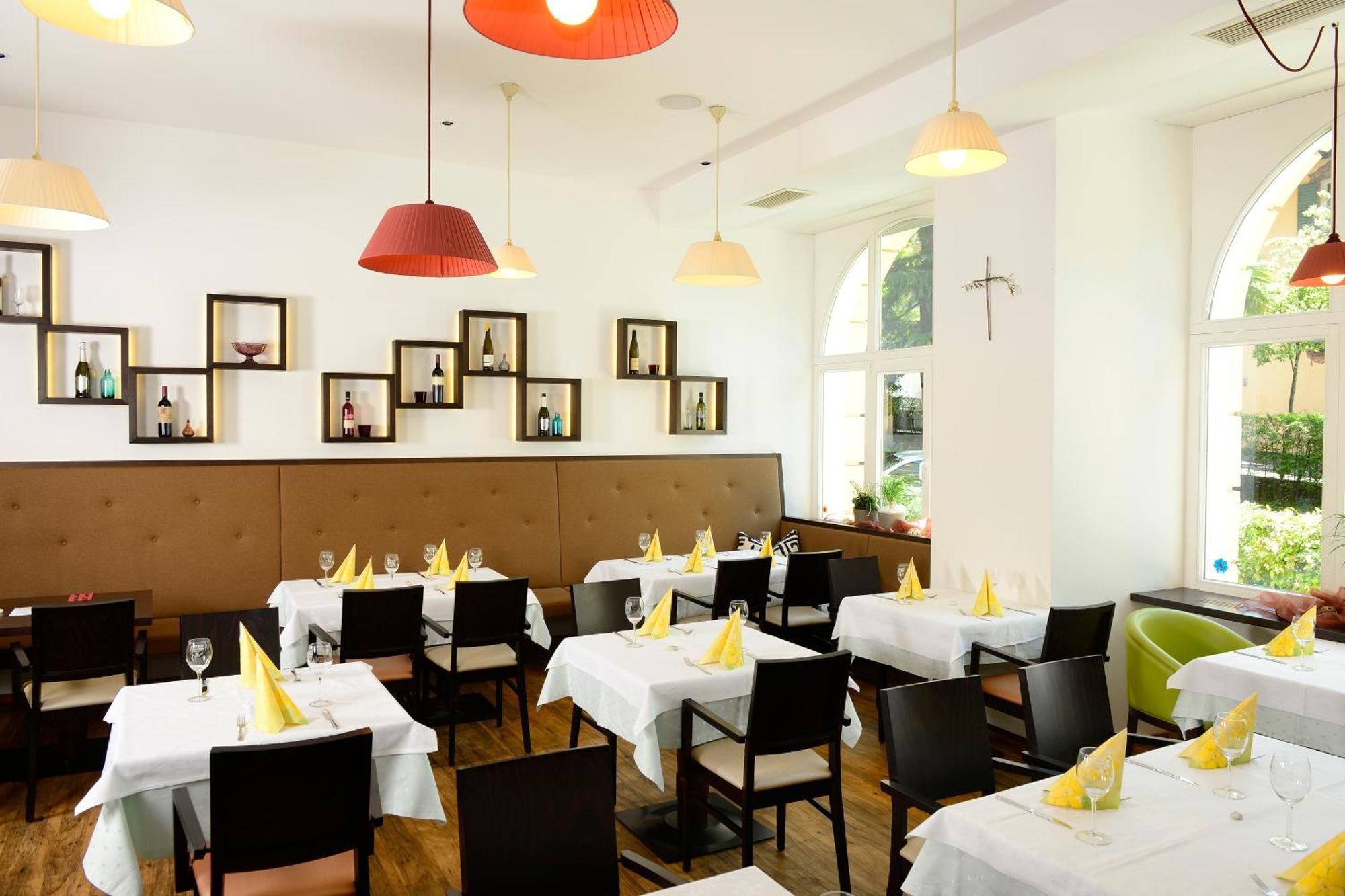 Hotel Kolping Merano Exterior photo